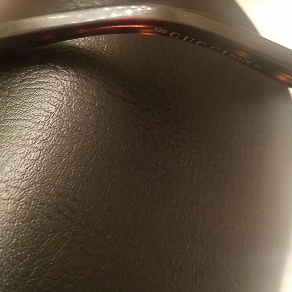 GUCCI Eyeglass Frame - Picture 4 of 4